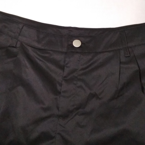 Women's black shorts - Picture 3 of 7